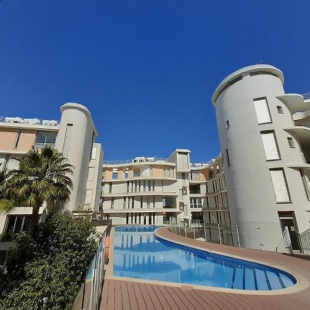 City Flats 2 Bedroom Apartment 라르나카 외부 사진