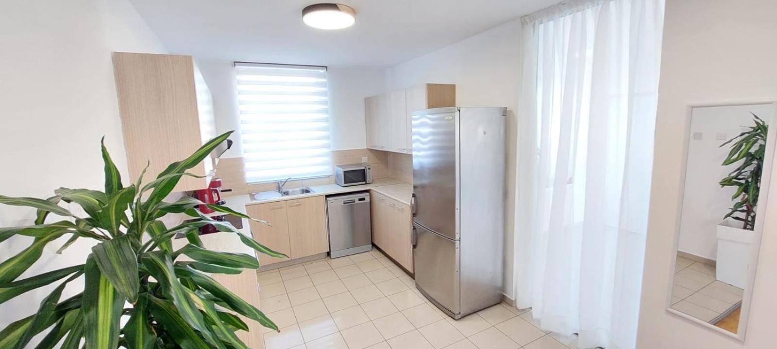 City Flats 2 Bedroom Apartment 라르나카 외부 사진