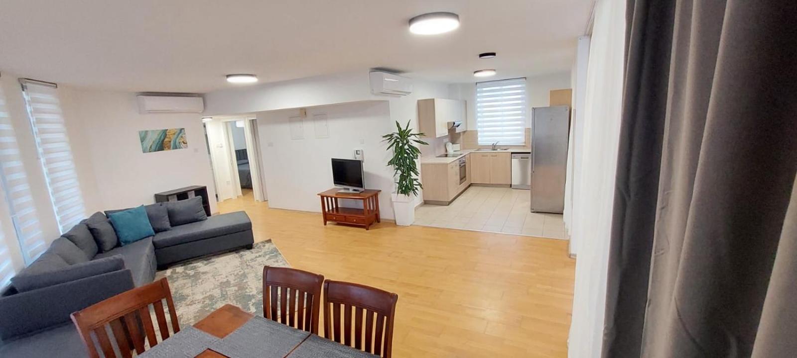 City Flats 2 Bedroom Apartment 라르나카 외부 사진